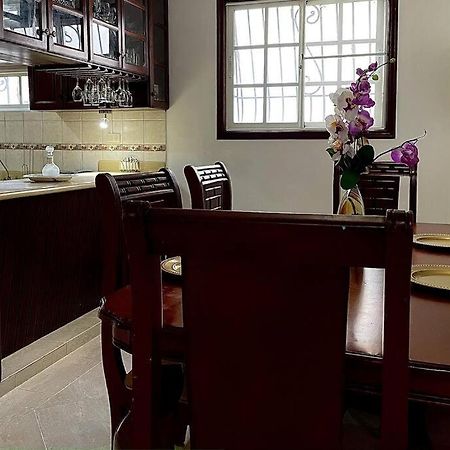 Apartamento Detras Del Homs En Santiago De Los Caballeros Piso 1 Apartment Ngoại thất bức ảnh